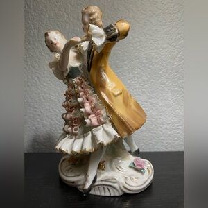 German Porcelain Amorous Dancing Couple circa. 1890